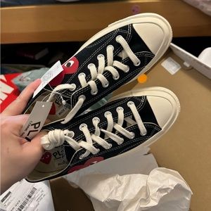 Comme Des Garçons Play Converse
